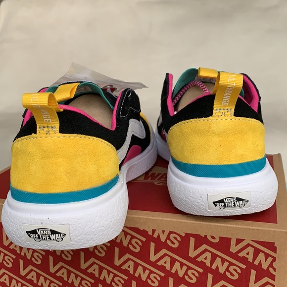 VANS ULTRARANGE EXO Se 66 SUPPLY BLACK/MULTI WMNS - Picture 12 of 16